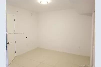 5252 NW 85th Ave #1008, Doral, FL 33166 - Photo 14