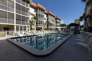 2081 S Ocean Dr, Hallandale Beach, FL 33009 - Photo 20