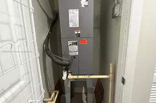 1300 Ponce de Leon Blvd, Coral Gables, FL 33134 - Photo 26