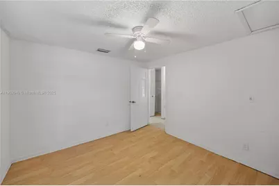 100 N Park Rd N, Royal Palm Beach, FL 33411 - Photo 12