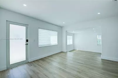1499 NE 152nd St, North Miami Beach, FL 33162 - Photo 8
