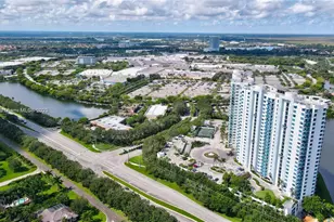 2641 N Flamingo Rd, Sunrise, FL 33323 - Photo 42