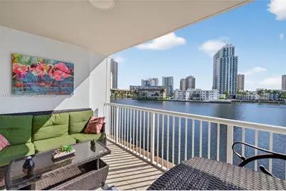 121 Golden Isles Dr #205, Hallandale Beach, FL 33009 - Photo 2