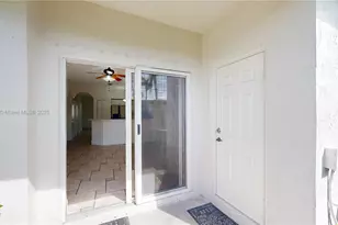 2221 SE 26th Ln, Homestead, FL 33035 - Photo 36