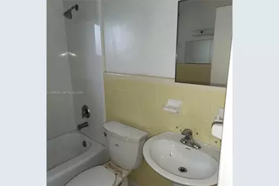 1547 W 10th St, Riviera Beach, FL 33404 - Photo 18