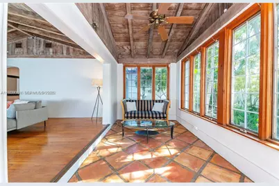 2379 Overbrook St, Coconut Grove, FL 33133 - Photo 10