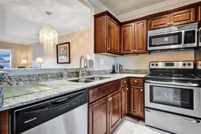 3501 NW 47th Ave #601, Lauderdale Lakes, FL 33319 - Photo 2