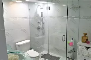 301 174th St, Sunny Isles Beach, FL 33160 - Photo 20