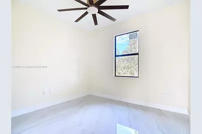 3814 9th St SW, Lehigh Acres, FL 33976 - Photo 32