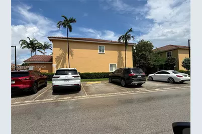 570 Saint Michelle Way, Margate, FL 33068 - Photo 6