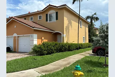 570 Saint Michelle Way, Margate, FL 33068 - Photo 4