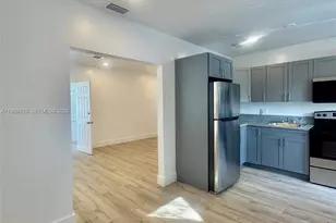 530 NE 71st St, Miami, FL 33138 - Photo 10