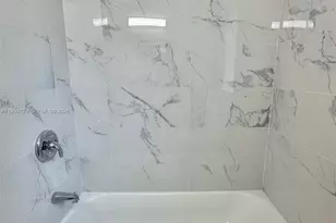 530 NE 71st St, Miami, FL 33138 - Photo 16