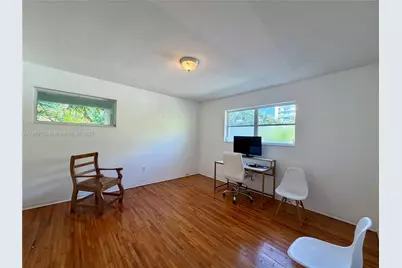 1135 101st St #6, Bay Harbor Islands, FL 33154 - Photo 12