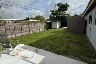 17902 NW 81st Ct, Hialeah, FL 33015 - Photo 28