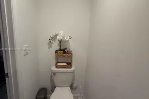 15929 SW 2nd Pl, Pembroke Pines, FL 33027 - Photo 22