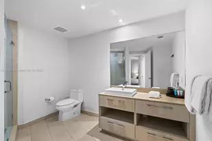 4111 S Ocean Dr, Hollywood, FL 33019 - Photo 12