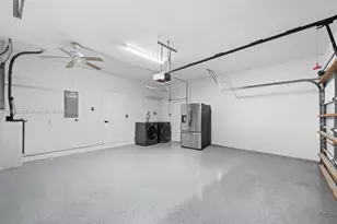 4593 NW 7th Pl, Deerfield Beach, FL 33442 - Photo 32