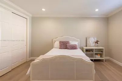 2546 Sanctuary Dr, Weston, FL 33327 - Photo 48