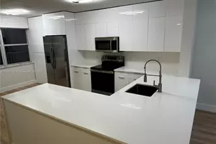 2560 NW 103rd Ave, Sunrise, FL 33322 - Photo 2