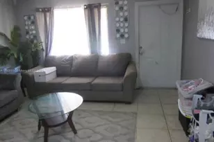 2800 NW 9th Pl, Fort Lauderdale, FL 33311 - Photo 2