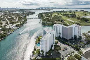 9101 E Bay Harbor Dr, Bay Harbor Islands, FL 33154 - Photo 32