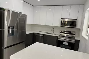 2400 N 57th Way, Hollywood, FL 33021 - Photo 6