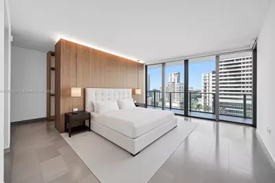 88 SW 7th St #806, Miami, FL 33130 - Photo 32