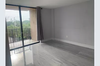 16751 NE 9th Ave #411, North Miami Beach, FL 33162 - Photo 8