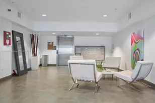 7744 Collins Ave, Miami Beach, FL 33141 - Photo 22
