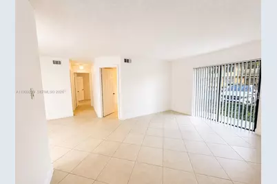 523 Trace Cir #105, Deerfield Beach, FL 33441 - Photo 1