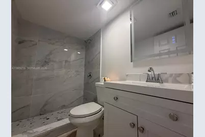 523 Trace Cir #105, Deerfield Beach, FL 33441 - Photo 14