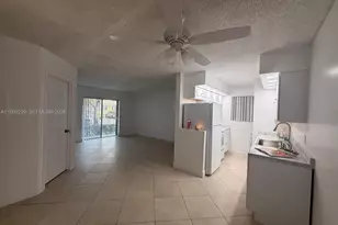 523 Trace Cir, Deerfield Beach, FL 33441 - Photo 10