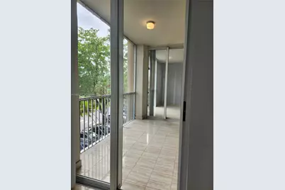 9805 NW 52nd St #312, Doral, FL 33178 - Photo 18