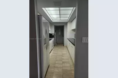 9805 NW 52nd St #312, Doral, FL 33178 - Photo 2