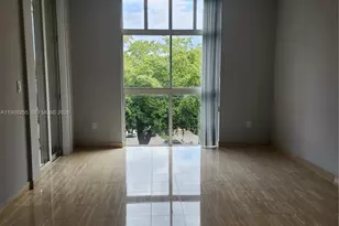 9805 NW 52nd St, Doral, FL 33178 - Photo 8