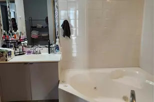 9805 NW 52nd St, Doral, FL 33178 - Photo 10