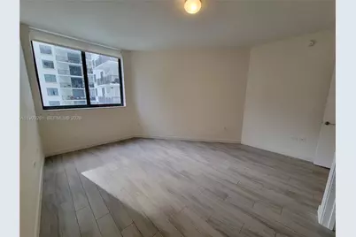 999 SW 1st Ave #2016, Miami, FL 33130 - Photo 36