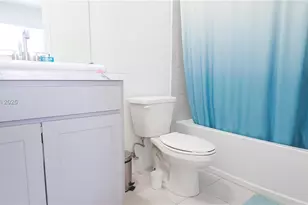 544 NE 5th St, Florida City, FL 33034 - Photo 18