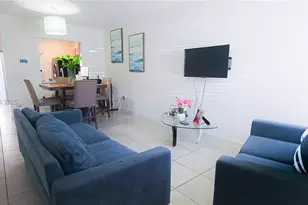 544 NE 5th St, Florida City, FL 33034 - Photo 4