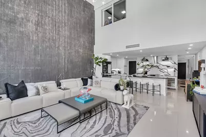 6000 Collins Ave #134, Miami Beach, FL 33140 - Photo 1