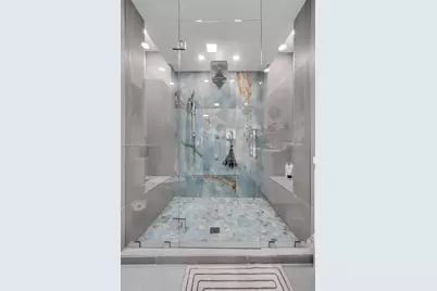 6000 Collins Ave #134, Miami Beach, FL 33140 - Photo 24