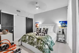 6000 Collins Ave, Miami Beach, FL 33140 - Photo 12