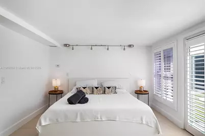 7701 NE 8th Ave, Miami, FL 33138 - Photo 24