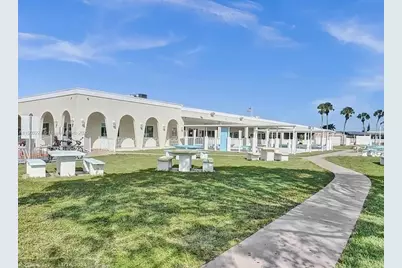 5470 SW 25th Way #5470, Dania Beach, FL 33312 - Photo 2