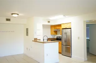 15231 SW 80th St, Miami, FL 33193 - Photo 2