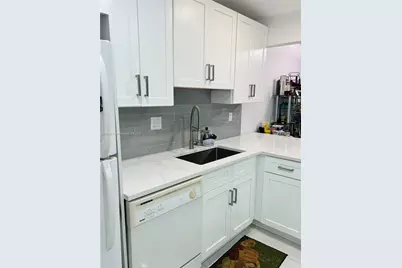 8380 Sands Point Blvd #J109, Tamarac, FL 33321 - Photo 4