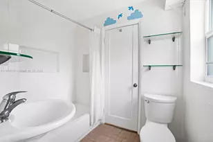 3470 N Meridian Ave, Miami Beach, FL 33140 - Photo 20
