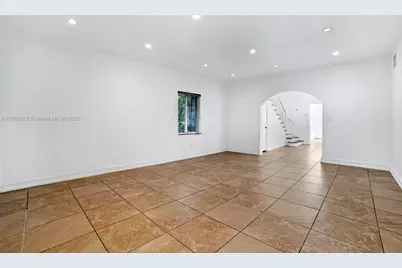 3470 N Meridian Ave, Miami Beach, FL 33140 - Photo 2