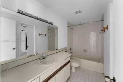 10215 SW 89th St, Miami, FL 33176 - Photo 14